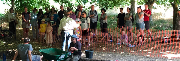 visitors at trench 2