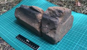 window stone