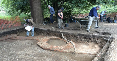 extending trench 2